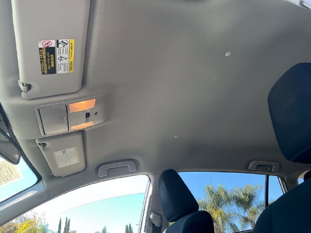 Used 2017 Toyota RAV4 LE w/ All Weather Liner Package AWD/4WD image 21