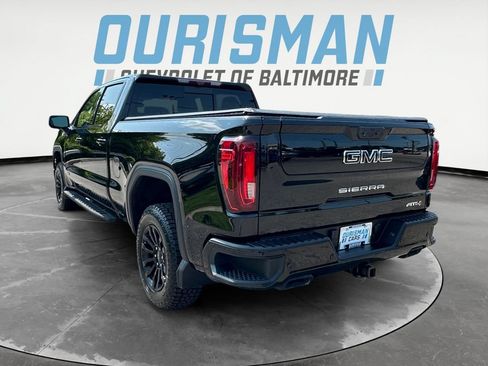 Used 2022 GMC Sierra 1500 AT4 w/ AT4 Premium Package AWD/4WD image 4