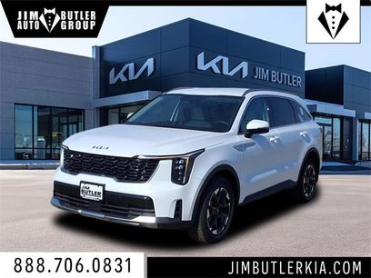New 2025 Kia Sorento S