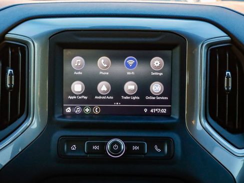 Used 2023 Chevrolet Silverado 2500 Custom w/ Custom Value Package image 15