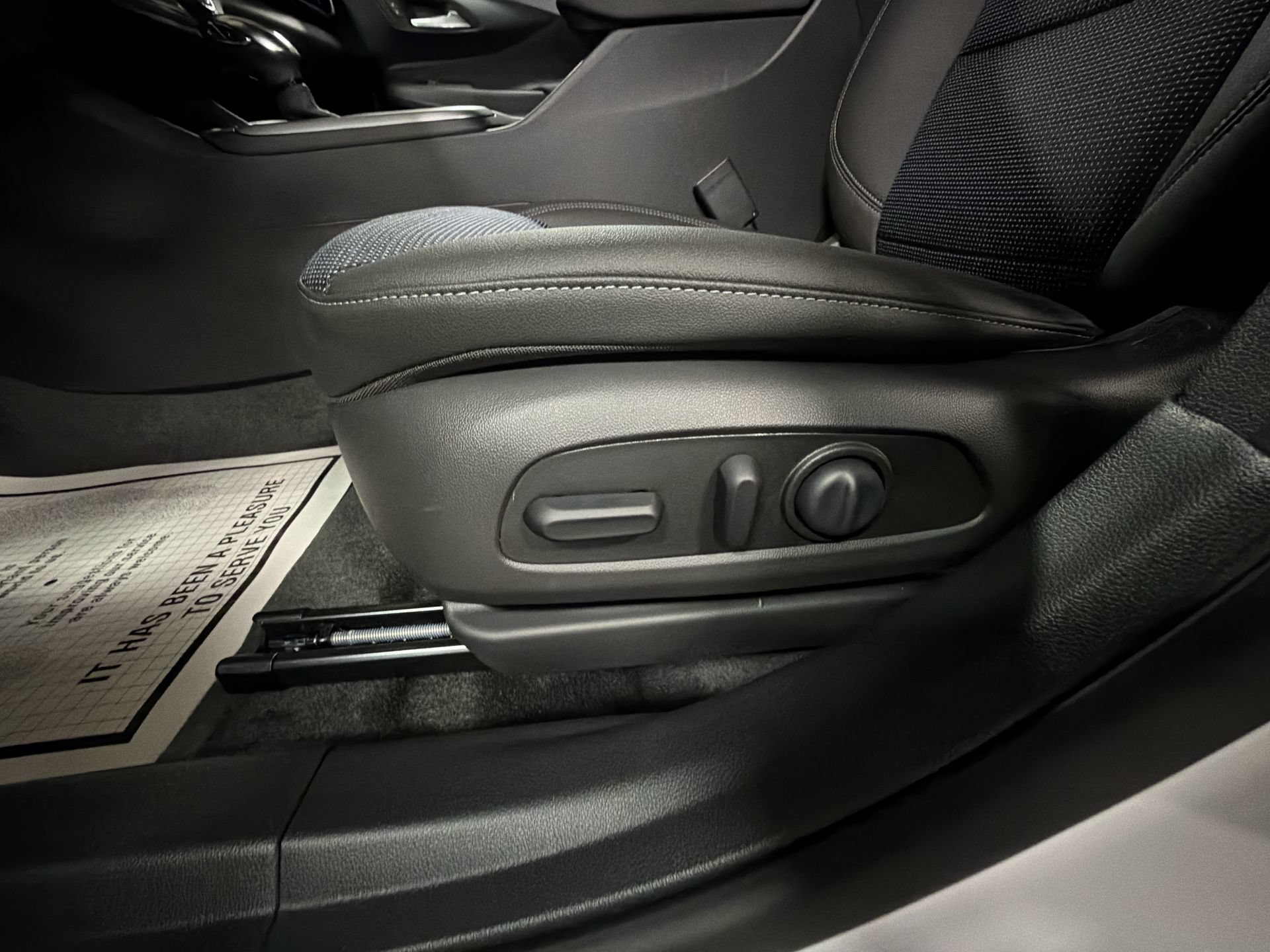 New 2026 Buick Envista Sport Touring w/ Convenience I Package FWD image 18