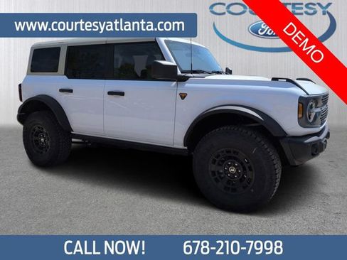 New 2026 Ford Bronco Badlands AWD/4WD image 1