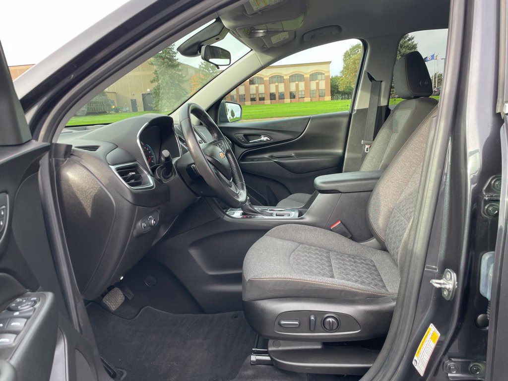 Used 2022 Chevrolet Equinox LT AWD/4WD image 9