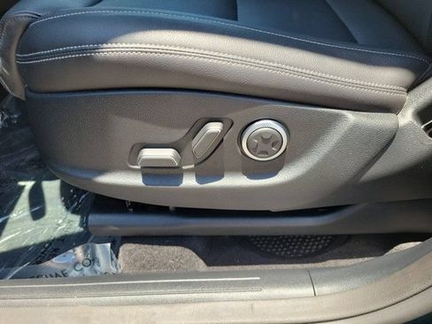 Certified 2024 Genesis GV70 2.5T AWD/4WD image 14