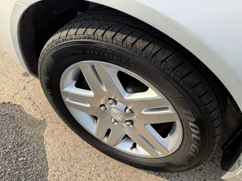 Used 2013 Chevrolet Impala LT w/ LT Sunroof Package FWD image 20