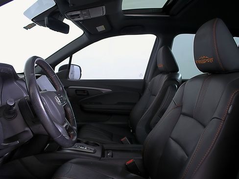 Used 2022 Honda Pilot TrailSport image 24