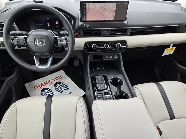 New 2026 Honda Pilot Touring image 7