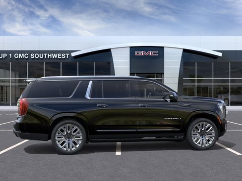 New 2026 GMC Yukon XL Denali Ultimate w/ LPO, Illumination Package AWD/4WD image 29
