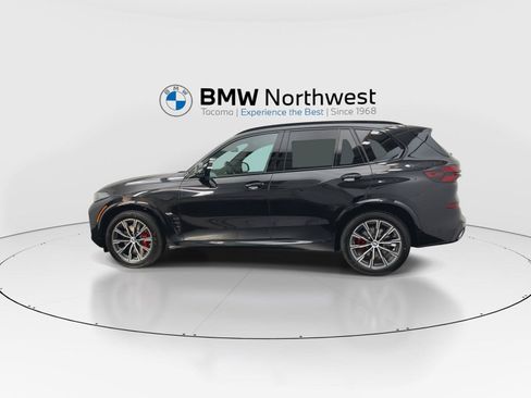 New 2026 BMW X5 xDrive40i w/ M Sport Package AWD/4WD image 11
