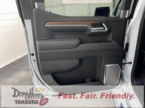 New 2026 Chevrolet Silverado 1500 High Country w/ High Country Premium Package image 30
