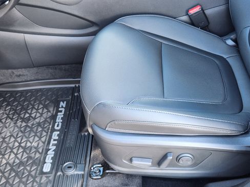 New 2025 Hyundai Santa Cruz SEL image 10