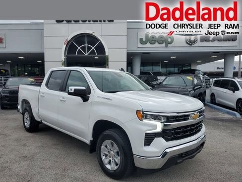 Used 2025 Chevrolet Silverado 1500 LT image 1