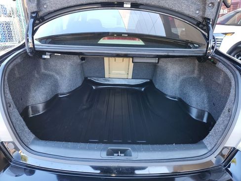 Used 2011 Honda Accord EX-L image 13