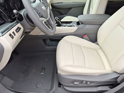 New 2026 Cadillac XT5 Premium Luxury w/ Driver Assist Package FWD image 34