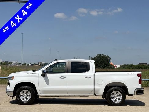 Used 2023 Chevrolet Silverado 1500 LT AWD/4WD image 3