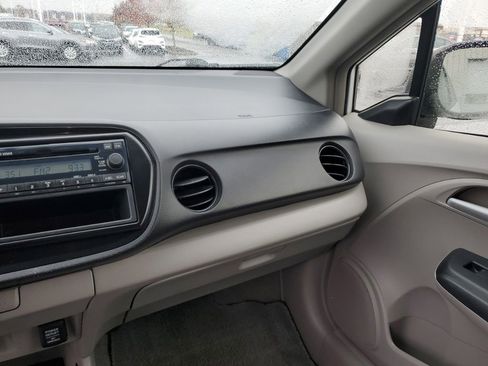 Used 2013 Honda Insight image 21