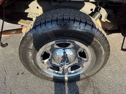 Used 2006 Ford F150 XLT RWD image 14
