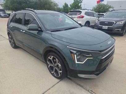 Used 2023 Kia Niro SX Touring