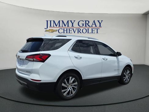 Used 2023 Chevrolet Equinox Premier FWD image 5