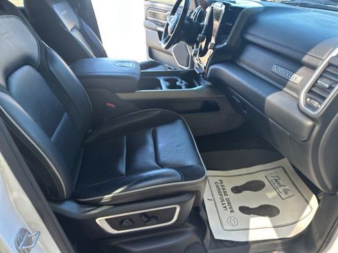 Used 2022 RAM 1500 Laramie w/ Sport Appearance Package image 22