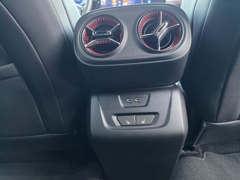 Used 2024 Chevrolet Blazer EV RS image 22