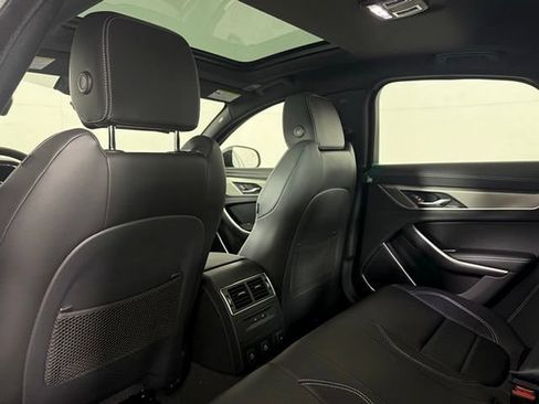 New 2024 Jaguar XF R-Dynamic SE AWD/4WD image 19