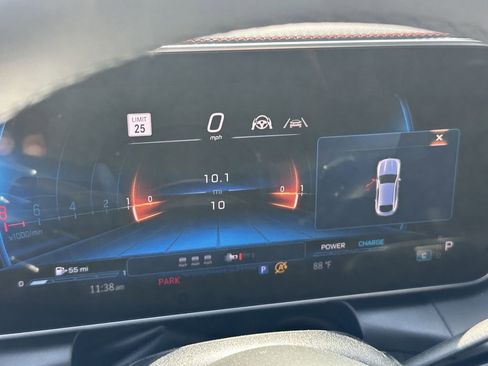 New 2026 Mercedes-Benz GLC 43 AMG 4MATIC Coupe image 30