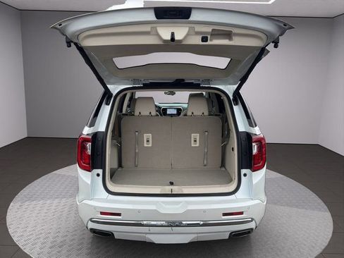 Used 2023 GMC Acadia Denali w/ Denali Ultimate Package AWD/4WD image 26