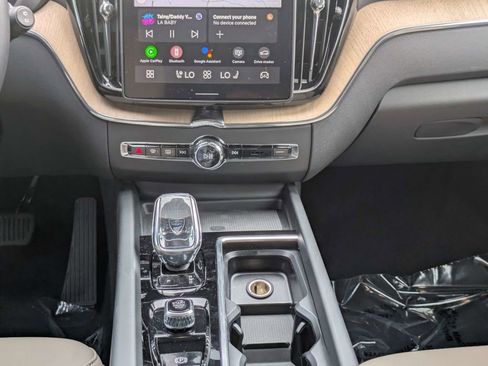 Certified 2026 Volvo XC60 B5 Plus w/ Protection Package Premier AWD/4WD image 21