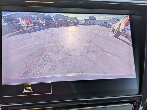 Used 2021 Chevrolet TrailBlazer RS w/ Technology Package image 24