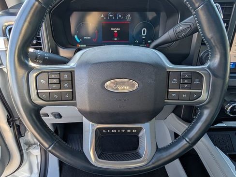 Used 2024 Ford F250 Limited image 37