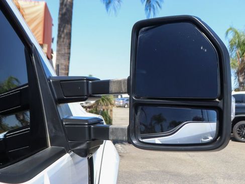Used 2022 Ford F250 Lariat w/ Black Appearance Package AWD/4WD image 47