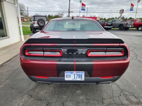 Used 2018 Dodge Challenger R/T Plus image 4