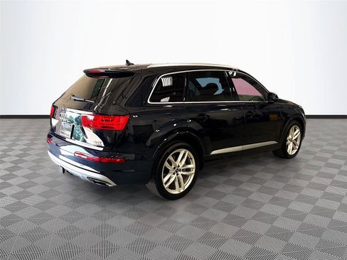 Used 2017 Audi Q7 3.0T Prestige AWD/4WD image 7