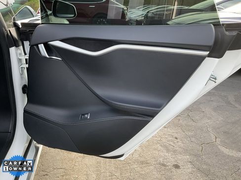 Used 2017 Tesla Model S 100D image 59