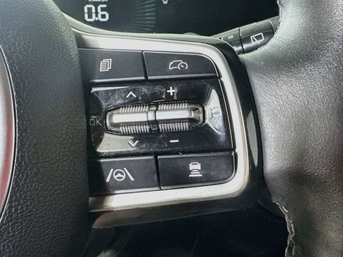 Used 2024 Kia Sorento S FWD image 26
