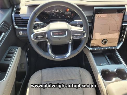 New 2025 GMC Acadia Elevation image 10