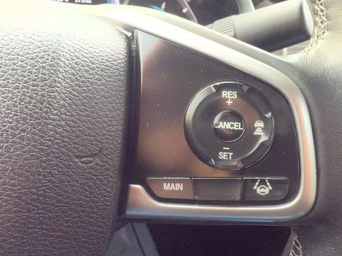 Used 2019 Honda Civic EX image 11