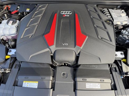 New 2026 Audi RS Q8 performance image 26