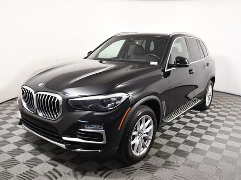 Used 2021 BMW X5 xDrive40i w/ Premium Package AWD/4WD image 1