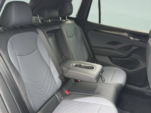 New 2026 Volkswagen Tiguan SE R-Line FWD image 36
