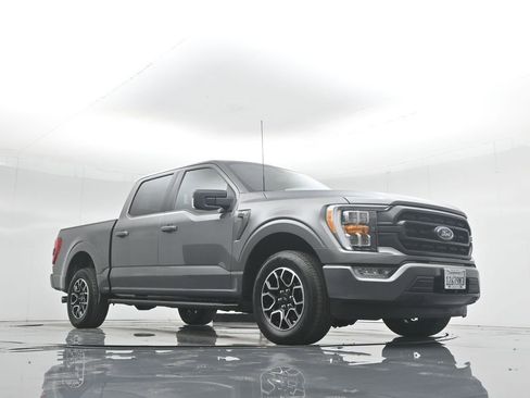 Used 2022 Ford F150 XLT w/ Equipment Group 302A High image 54