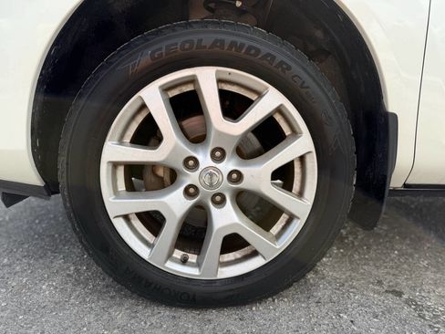 Used 2013 Nissan Rogue SL image 28