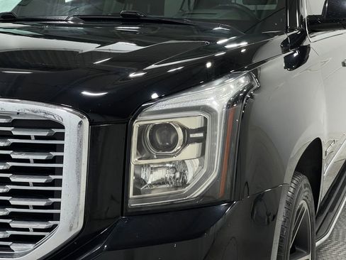 Used 2019 GMC Yukon XL Denali w/ Open Road Package image 34