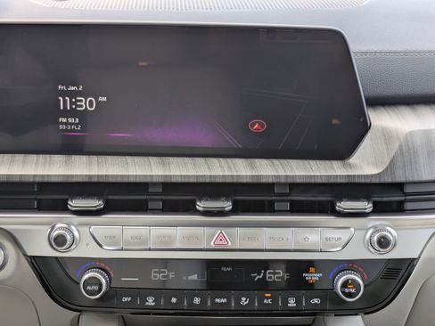 New 2025 Kia Telluride EX image 24