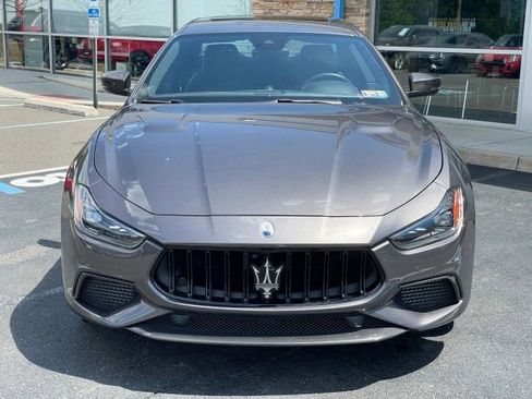 Used 2022 Maserati Ghibli Trofeo RWD image 13