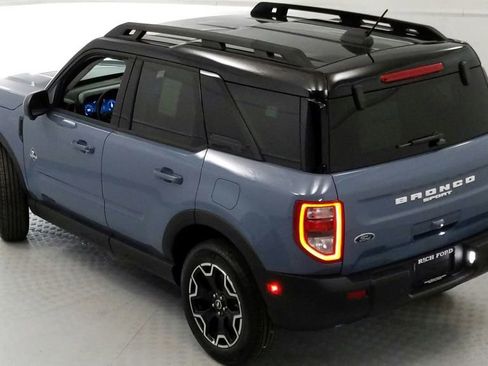 New 2025 Ford Bronco Sport Outer Banks w/ Outer Banks Tech Package+ image 17