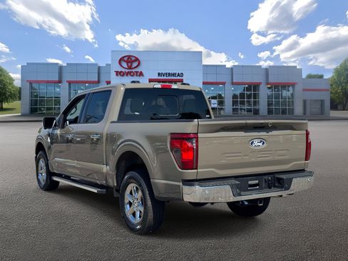 Used 2025 Ford F150 XLT w/ Equipment Group 302A MID AWD/4WD image 5
