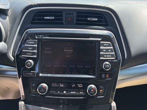 Used 2019 Nissan Maxima 3.5 SV FWD image 29