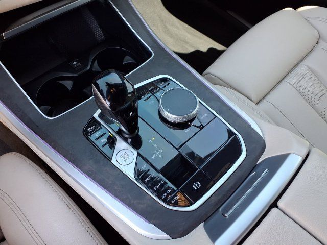 Used 2022 BMW X5 sDrive40i w/ Parking Assistance Package RWD image 31